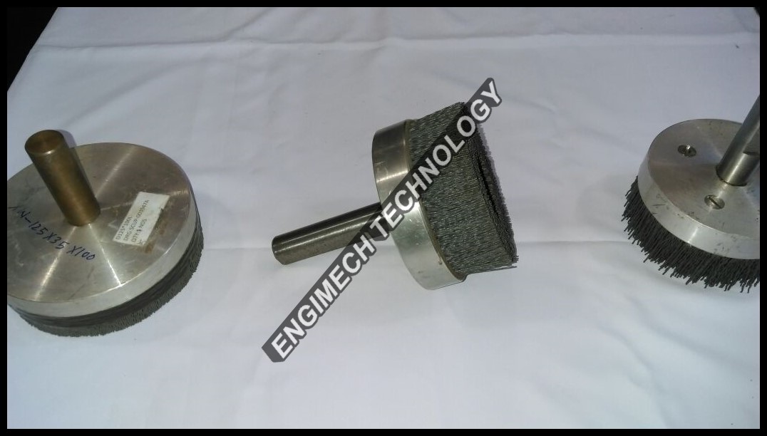 spindle mounted disc brush 